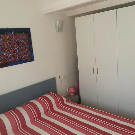 Attico Il Sole * 카스텔사르도